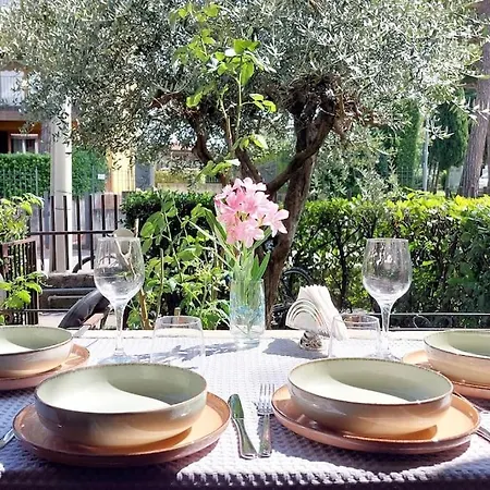 Rose&olive Summer * Ντεζεντσάνο ντελ Γκάρντα